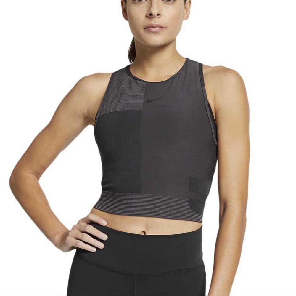Nike Pro Tech Pack Hypercool Sleeveless T-Shirt